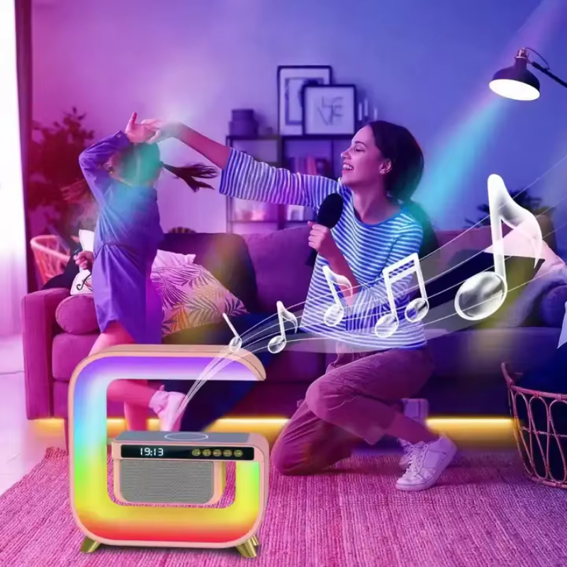 Boxa bluetooth cu functie de lampa, lumini RGB si incarcare wireless telefon